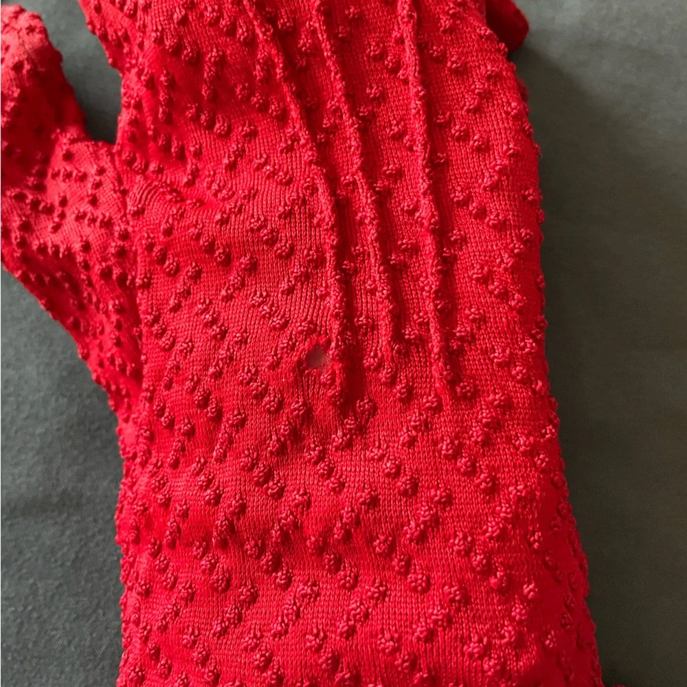 Fancy gloves - Picture 3 of 7
